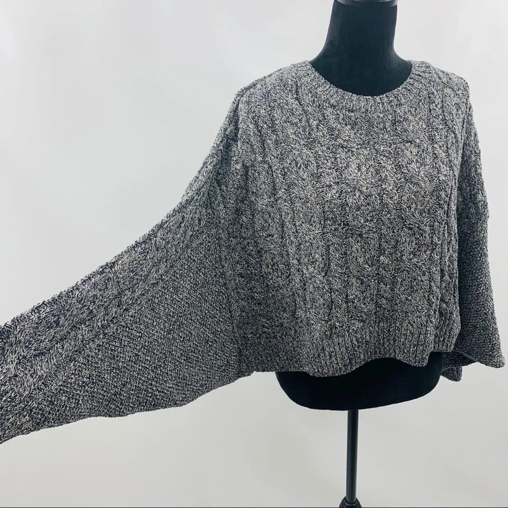 Topshop Navy Blue Crop Chunky Cable Knit Sweater - Picture 5 of 12